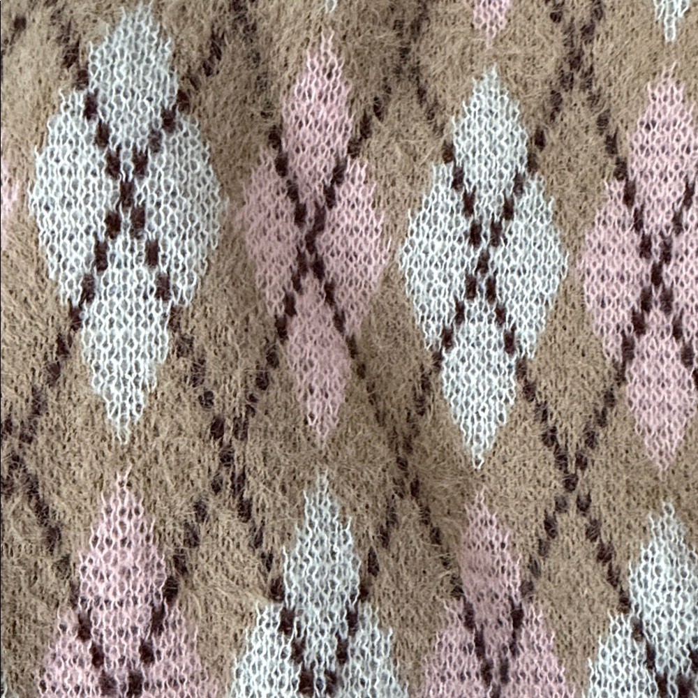 Very J Tan and Pink Argyle Cardigan - Picture 13 of 13